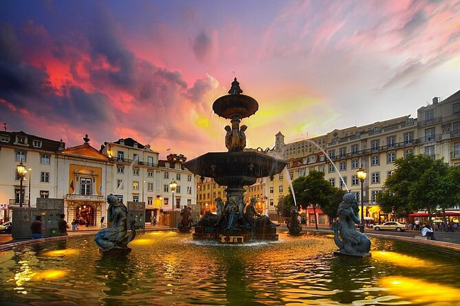 Lisbon and Sintra Private Tour - Jerónimos Monastery and the Discoveries Set