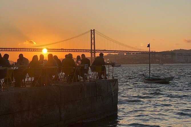 Lisbon: Arrábida & Sesimbra Tour – Wine, Nature & Beaches - Praia de Foz: quiet sea time (and a little effort)