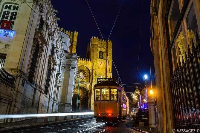 Lisbon: Authentic Fado Show, Dinner and Night Tour - Getting There Smoothly: Hotel Pickup, 9-Seat Minivan, and a 4-Hour Pace