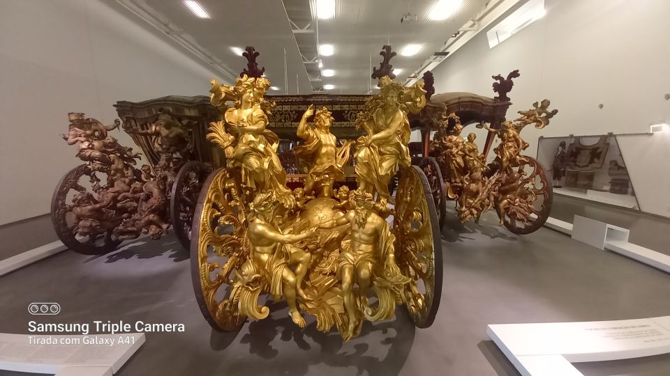 Lisbon: Belem, Jeronimos Monastery, and Coach Museum Tour - Belem break: Pastéis de Belém plus a real reset