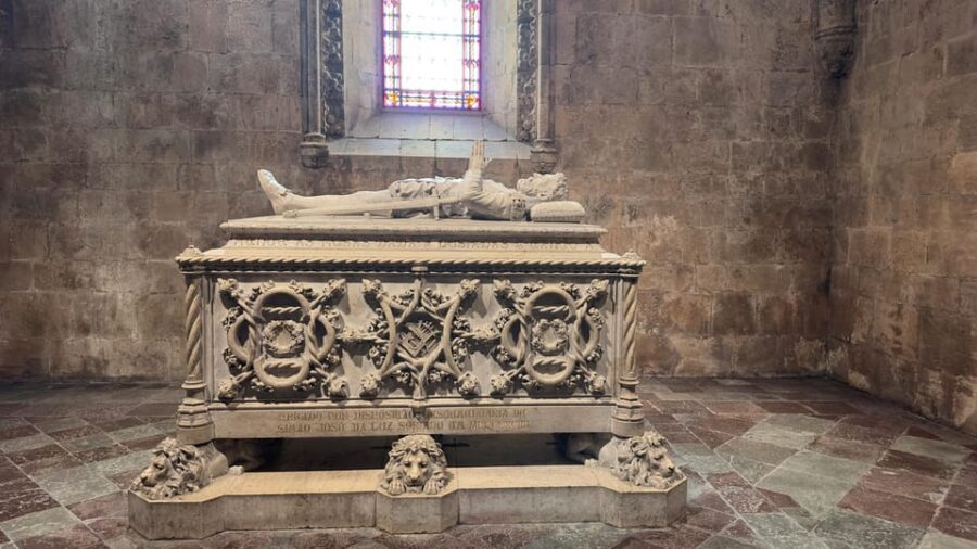 Lisbon: Belem Tour with Pastéis at Jerónimos Monastery - Centro Cultural de Belém: a break from only-in-the-past sightseeing