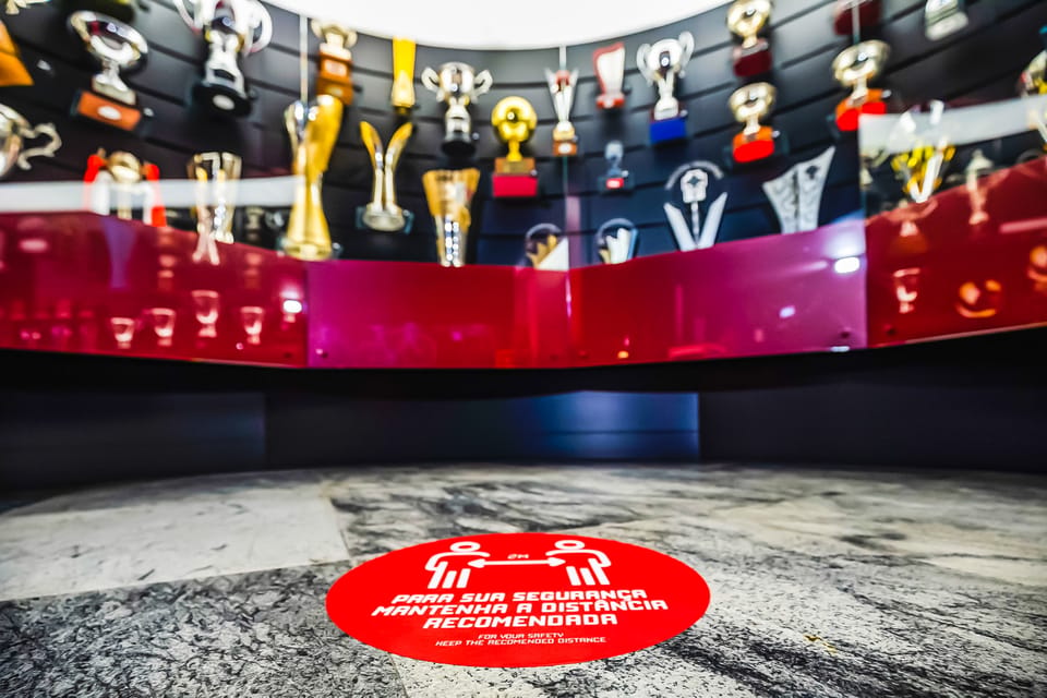 Lisbon: Benfica Museum Tour with Souvenir Scarf - Who Should Book This Benfica Museum Tour