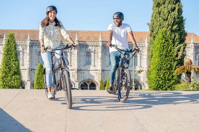 Lisbon Bike Rental Explore At Your Pace - Avenida da Liberdade to Belvederes: Big Sights Without the Climbing Pain