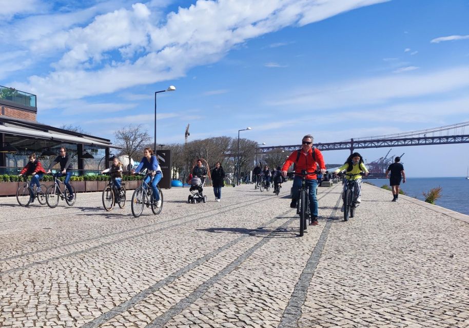 Lisbon: Bike Tour From City Center to Belem - Pastel de Nata plus ginjinha: the taste break that hits right