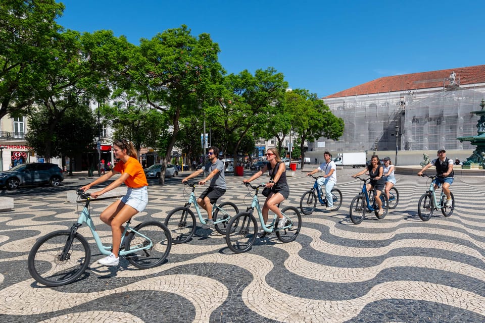 Lisbon Bike Tour: Langs de rivier van Belém naar Lissabon - How the pacing works (so you don’t feel rushed)