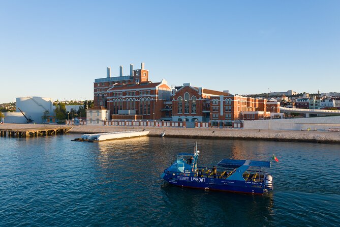 Lisbon Boat Cruise - Stop 1: Av. Infante Dom Henrique 1D and what it signals