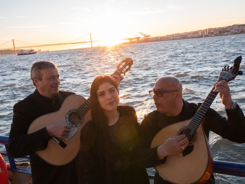 Lisbon: Boat Cruise with Live Fado Performance and a Drink - Key Points You’ll Care About