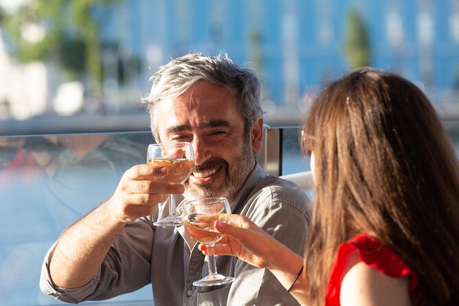 Lisbon Boat ride on Tagus river - Tagus River boat route: the sights you’ll actually spot