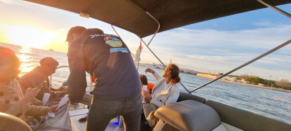 Lisbon: Boat Tour with Champagne - Weather and timing: make sunset work for you