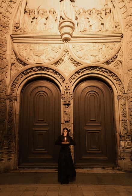 Lisbon by Night: Guided Walking Tour - The Unholy Secrets - Meeting Your Lantern Guide by JOALHARIA FERREIRA MARQUES