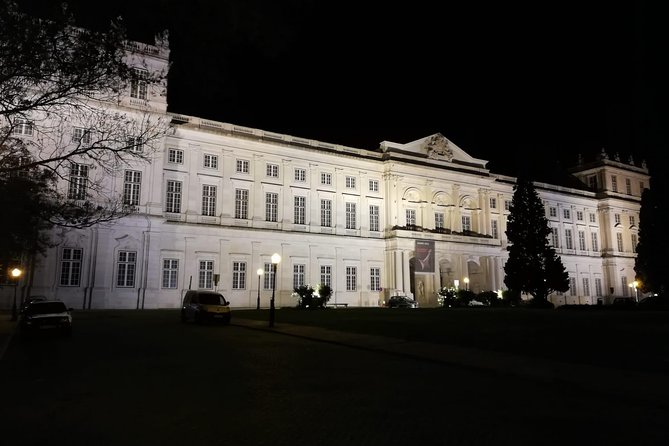 "Lisbon by Night" up to 6 people, private tour - How the pace feels (and how to prepare)