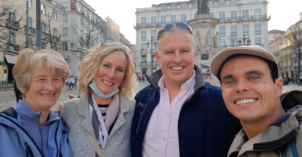 Lisbon: City Sightseeing Private Tour with Guide - Why Praça do Comércio is the perfect place to start