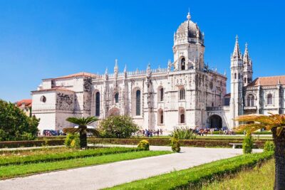 Lisbon Day Trip from the Algarve - The drive north: WiFi helps, but comfort matters