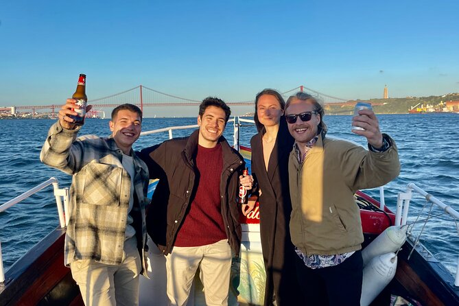 Lisbon Daytime & Sunset Tradicional Boat Tour Sightseeing Cruise - Key points to know before you go