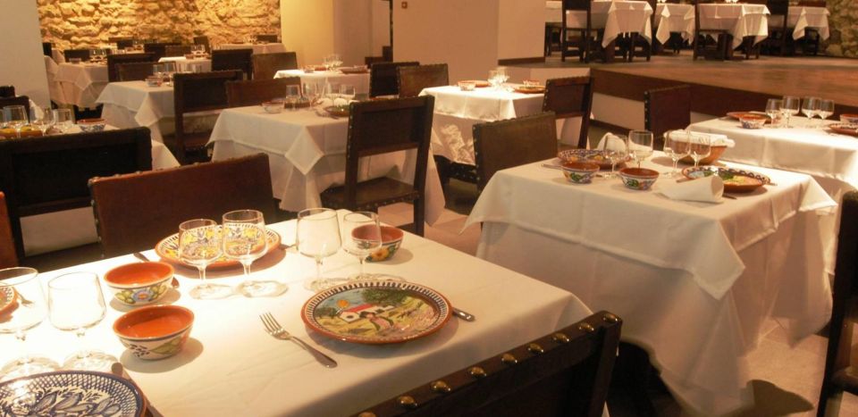 Lisbon Dinner with Fado Show and Sights by Night - Should You Book This Lisbon Dinner with Fado Show and Sights by Night?
