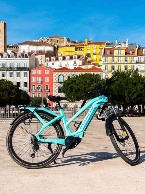Lisbon: E-Bike Adventure Through the City of Seven Hills - Miradouro da Graça to Senhora do Monte: your best panoramic return on effort