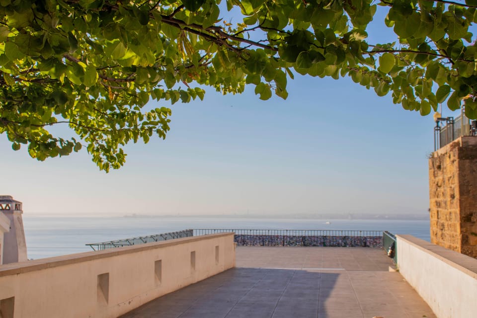 Lisbon: Early Morning TukTuk Tour - hotel/cruise ship pickup - What You Should Bring (and What Might Annoy You)