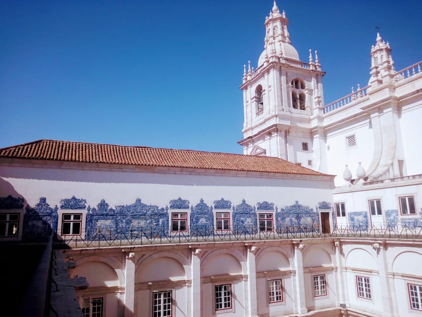 Lisbon: Entry Tickets to Mosteiro de São Vicente de Fora - Sacristy with inlaid marbles: high-detail devotional design