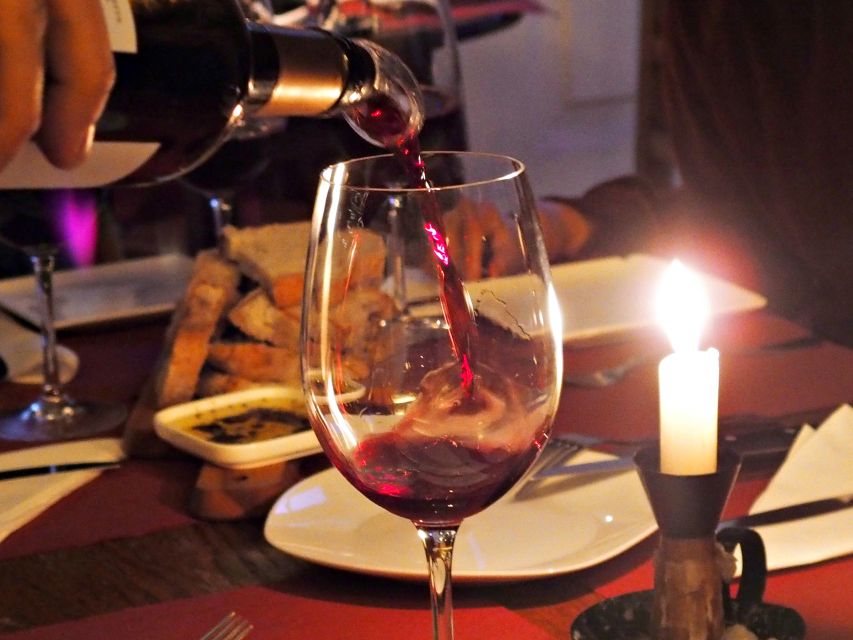 Lisbon: Evening Local Food Crawl with Drink Pairings - Meeting point near Lisbon’s parliament: where the night starts