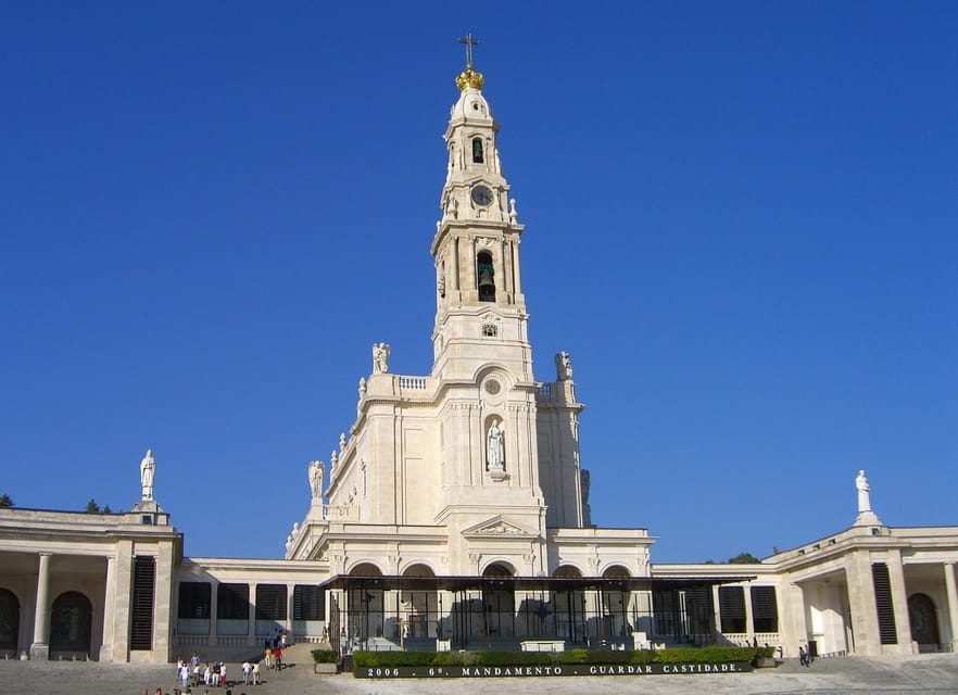 Lisbon: Fátima & Holy Eucaristy Miracle Relic, Spiritual Day - Why this Lisbon day trip pairs Fátima with Santarém