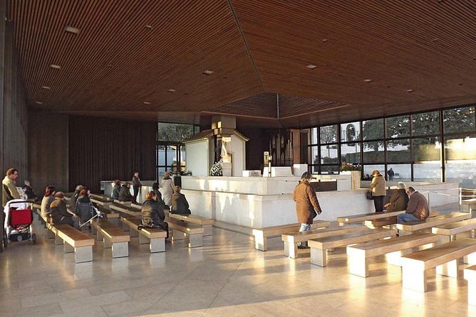 Lisbon: Fátima & The Shepherds Children Home Self-Guided Tour - Fátima Sanctuary Time: Basilica, Prayer Hall, and the Chapel of Apparitions