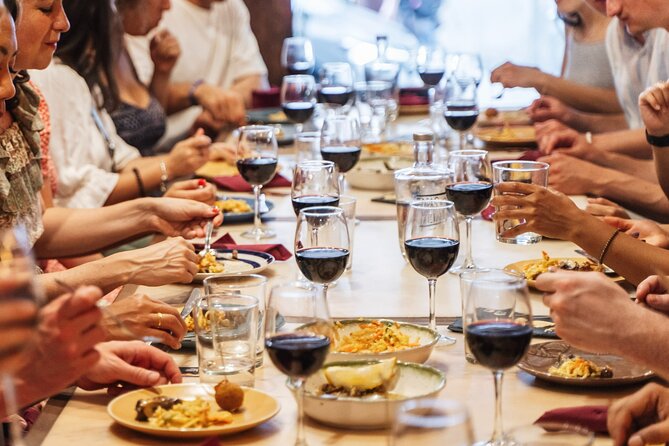 Lisbon Flavours: Baixa Guided Food Tour with Portuguese Wine - Eight tastings and four Portuguese drinks: what you’ll actually eat