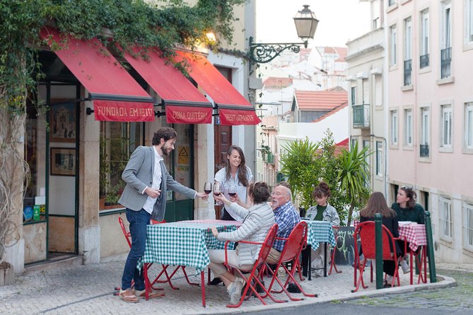 Lisbon Food & Local Drinks Evening Tour by Food Lover Tour - Key things you’ll notice on this Lisbon food tour