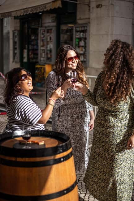 Lisbon: Food Tasting Tour by Tuk Tuk with 2 Stops - Why This Tuk-Tuk Food Tour Works in Lisbon