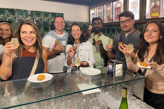 Lisbon Foodies Small-Group Walking Tour - Moorish Quarter plus the viewpoint: Lisbon’s old layers without the climb
