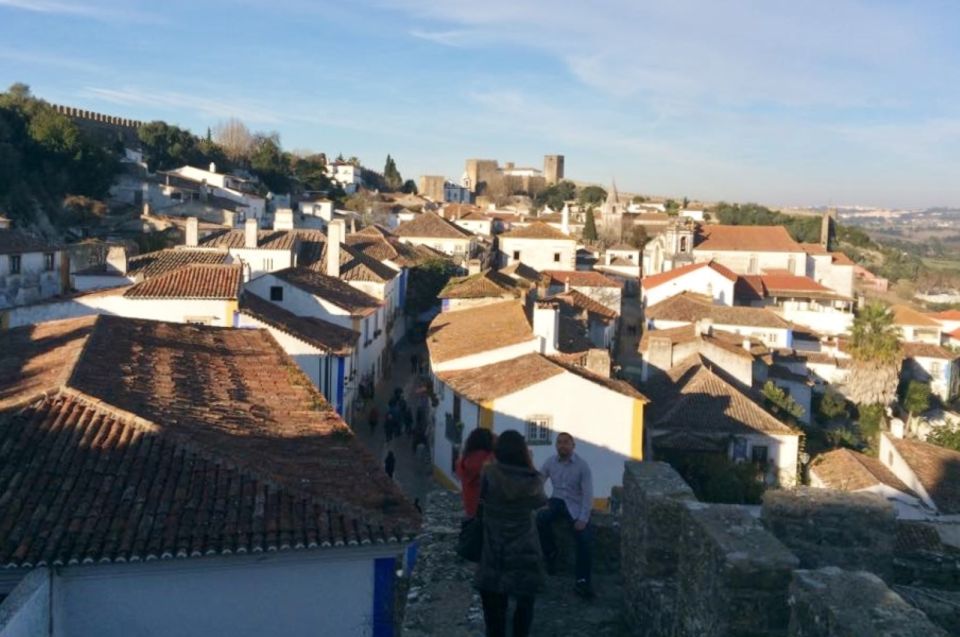 Lisbon: Full Day Tour to Fátima, Batalha, Nazaré and Óbidos - The morning drive: Lisbon pickup and time on the road