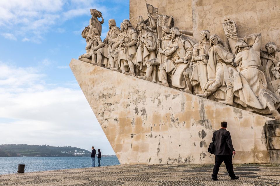 Lisbon: Half-Day City Tour - Ajuda National Palace (and the royal treasure angle)