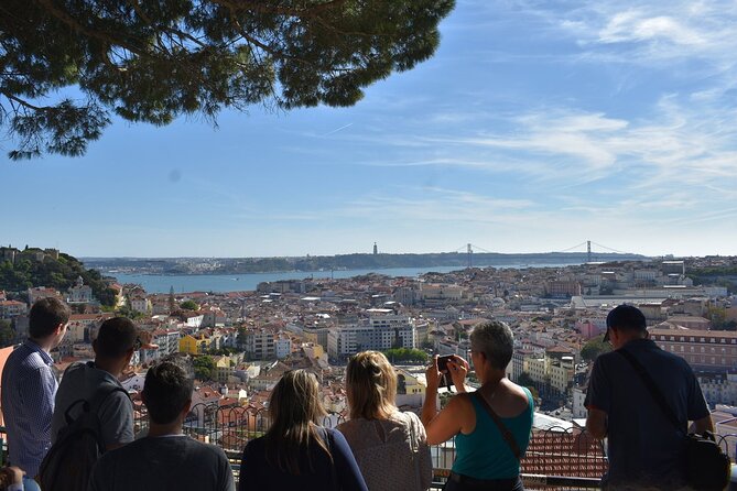 Lisbon Half-day Tour - Alfama: the oldest neighborhood, not just a photo backdrop