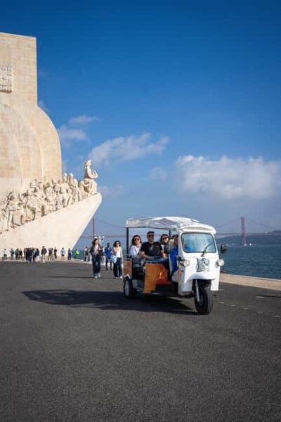 Lisbon Highlights: Private Tuk Tuk Sightseeing City Tour - Meeting point and pickup: where to be so you don’t waste time