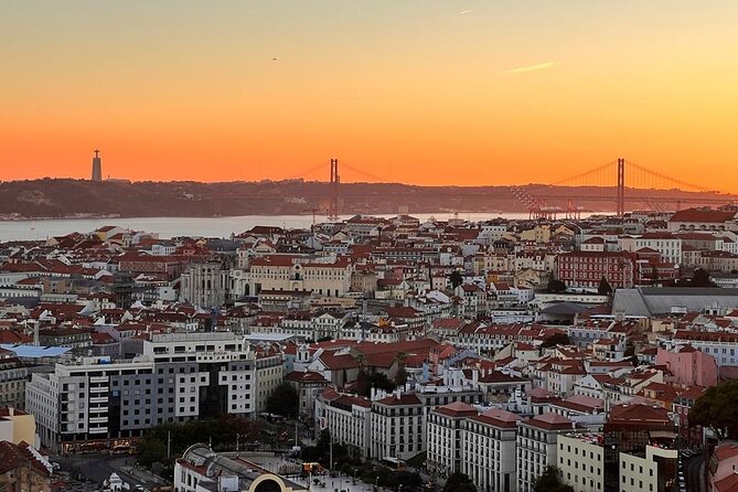 Lisbon Historic City Tour by Tuk-Tuk - Key Points Before You Go