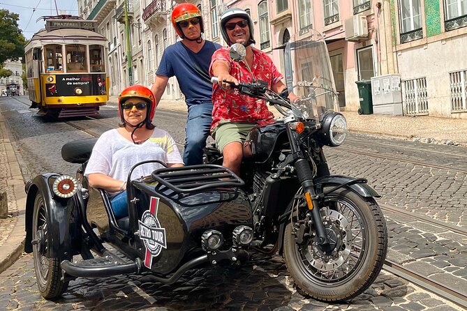Lisbon Historic - Private Vintage Sidecar Tour - Poetess viewpoint + Braganzas hotel panels: Lisbon’s culture side