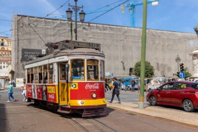 Lisbon: History, Stories and Lifestyle Walking Tour - Miradouro São Pedro de Alcântara: where the geography clicks