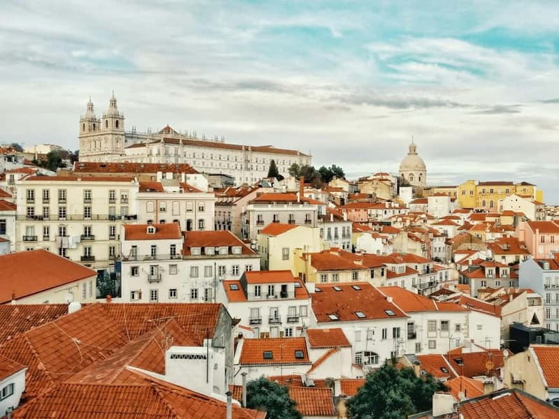 Lisbon: Iconic Landmarks Walking Tour - The Carnation Revolution and the Salazar Years