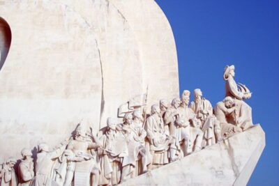 Lisbon in One Day: Full-Day Minivan Historic Tour - Pickup, Group Size, and the Pace You’ll Feel