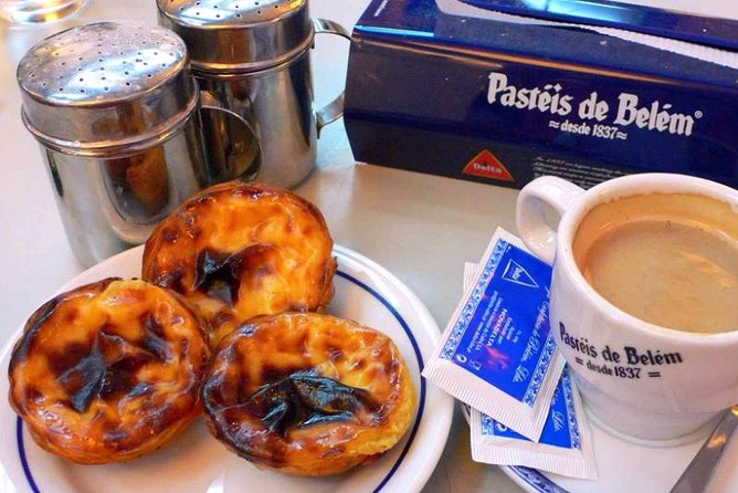Lisbon in One Day Historic Small-Group Tour - A 7-hour sampler that feels like a local route