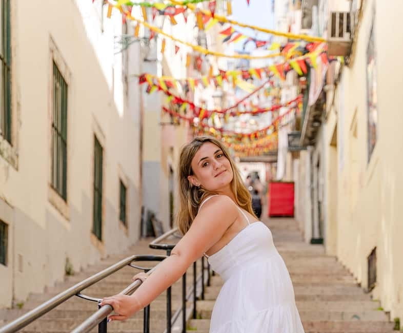 Lisbon: Instagram Hotspots Photoshoot - How the photographer shapes the whole session (not just the shutter)