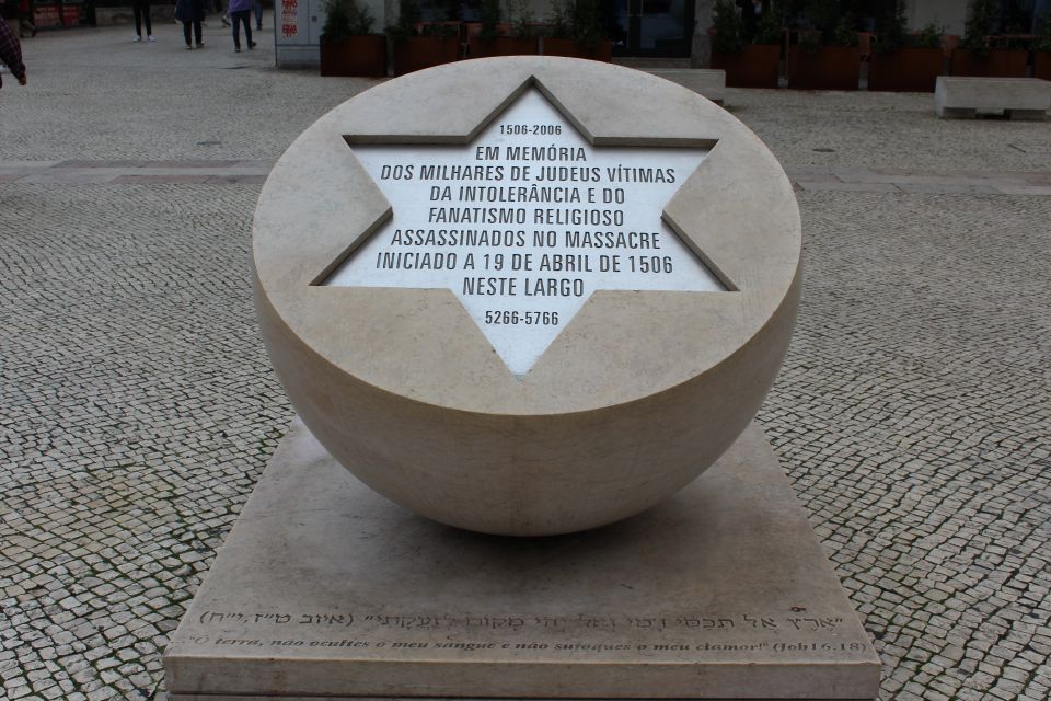 Lisbon: Jewish History in Portugal Guided Walking Tour - Meet at A Padaria Portuguesa, then start where the story begins