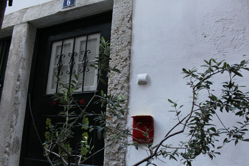 Lisbon: Jewish History in Portugal Guided Walking Tour - Practical tips so the walk feels good, not hard
