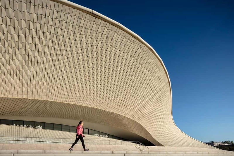 Lisbon: MAAT Gallery and MAAT Central Entry Tickets - MAAT Gallery: Contemporary exhibitions inside oddball architecture
