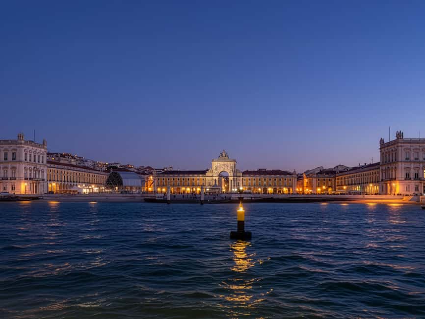 Lisbon Night Cruise: Illuminated Sights on the Tagus River - Price and value: $25 for a lot of night views