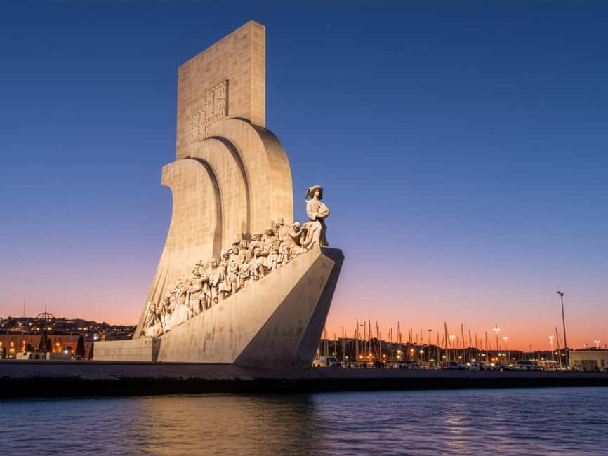 Lisbon Night Cruise: Illuminated Sights on the Tagus River - Where you meet (and what to do before you board)