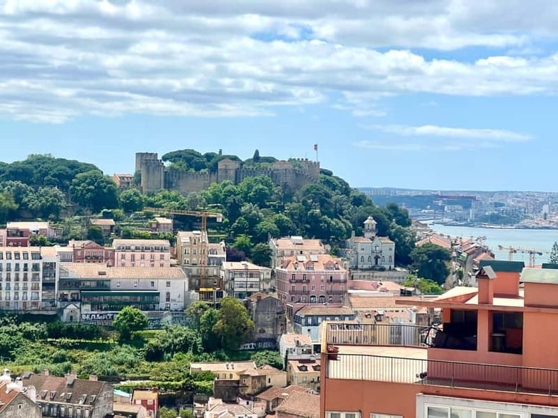 Lisbon Old Town Tuk Tuk Top Experience - Why an Electric Tuk Tuk Works So Well in Lisbon