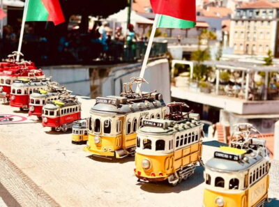 Lisbon Old Town Tuk Tuk Top Experience - Lisbon Cathedral to Portas do Sol: The Easy Start That Sets the Tone