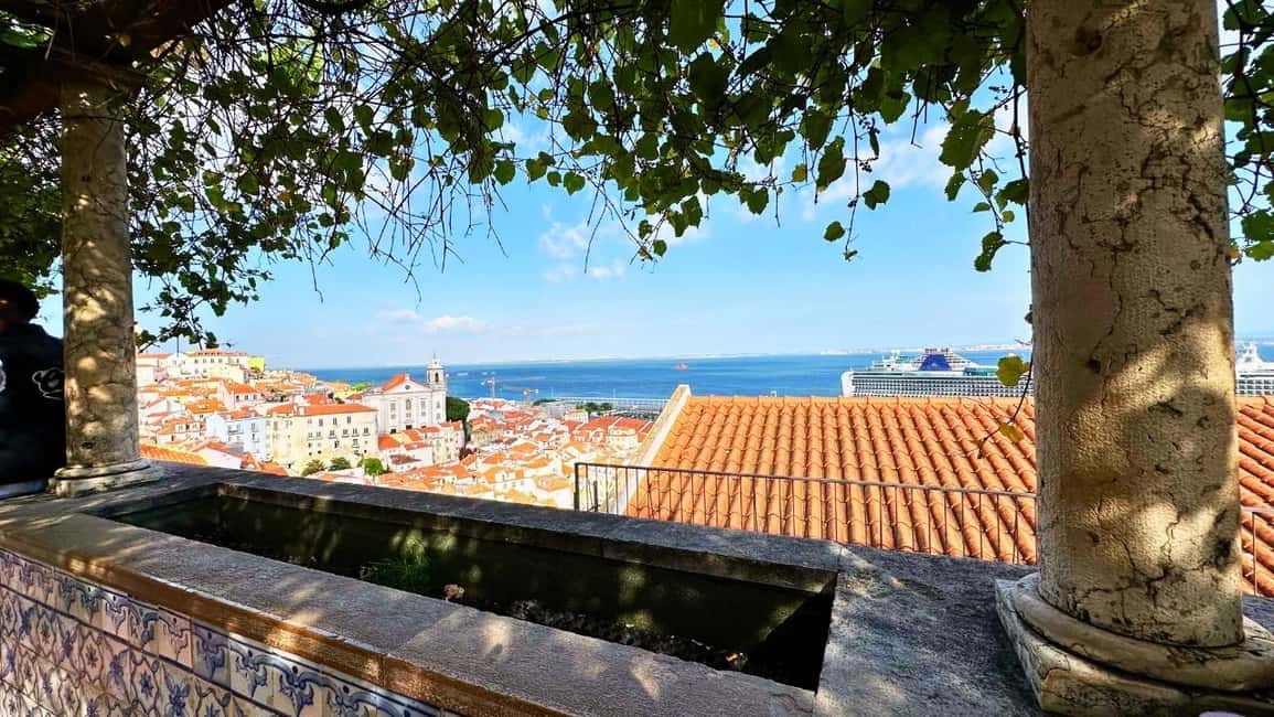 Lisbon: Old Town Tuk-Tuk Tour - Key highlights worth knowing