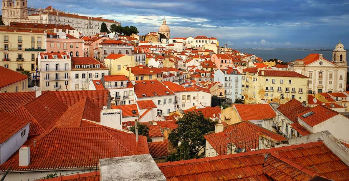 Lisbon: Old Town TukTuk Tour and Scenic Viewpoints in Alfama - Why a private tuk tuk makes sense in Lisbon’s Old Town