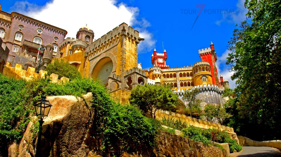 Lisbon: Pena Palace, Moorish Castle, Qta. Regaleira & Sintra - Sintra Town Center, National Palace Exterior, and Piriquita Queijadas